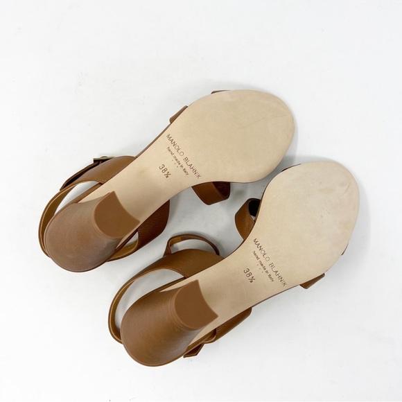 📍SOLD📍Manolo Blahnik Rioso Buckle Sandals - Picture 6 of 9